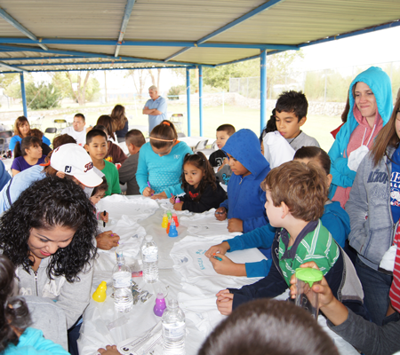 Marian-Mexico-Picnic